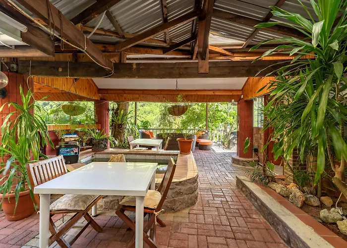 Carana Hilltop Seychelles 4* Glacis (Mahe)