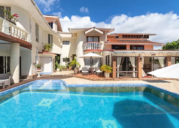 Guest house Carana Hilltop Seychelles Glacis (Mahe)