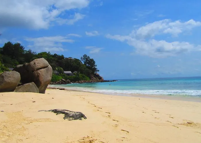 Guest house Carana Hilltop Seychelles Glacis (Mahe)