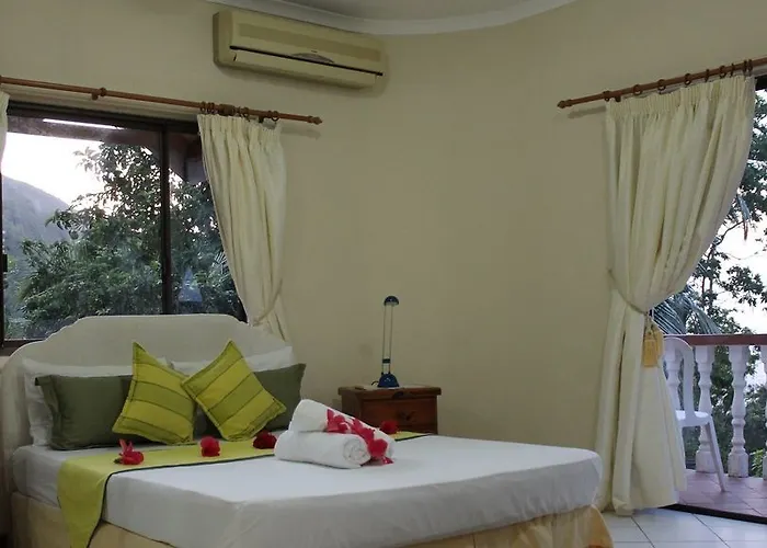 Carana Hilltop Seychelles Guest house 4*