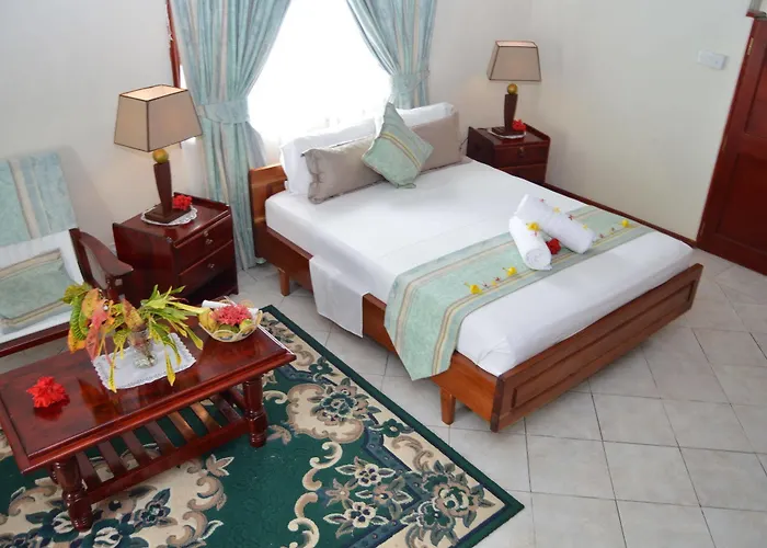 Carana Hilltop Seychelles 4* Glacis (Mahe)