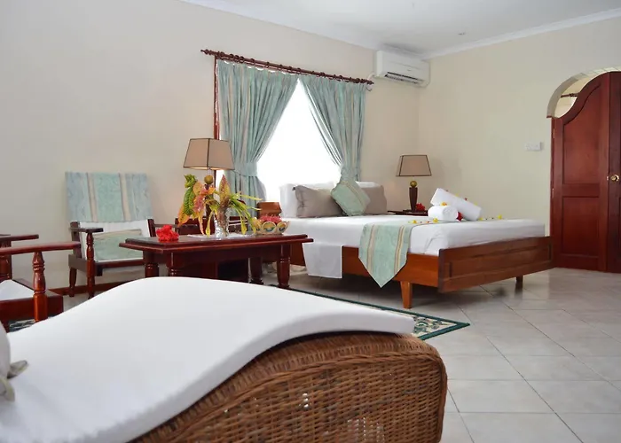 Carana Hilltop Seychelles Guest house Glacis (Mahe)