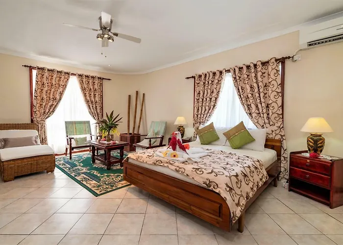 Carana Hilltop Seychelles Guest house Glacis (Mahe)